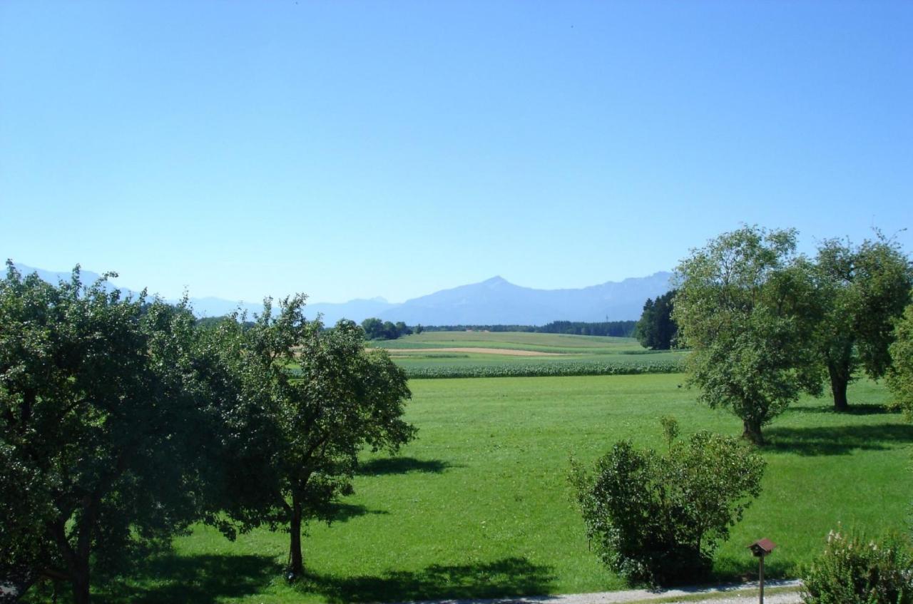 Ferienwohnungen Loisenhof Gstadt am Chiemsee Eksteriør bilde